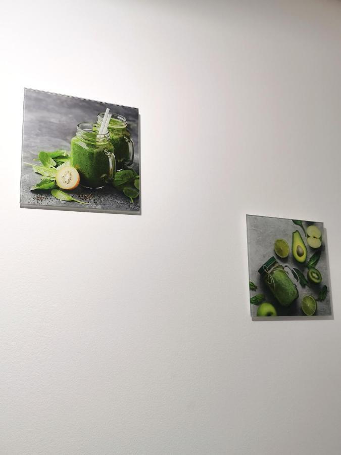 White Studio Moldvahosszúmező Kültér fotó